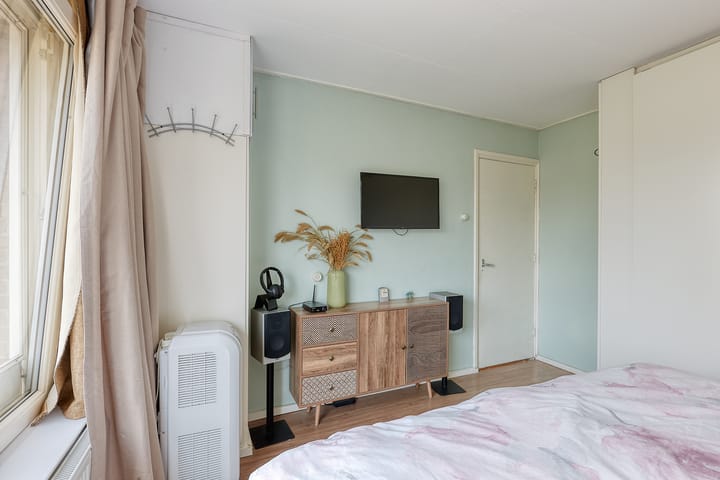 Photo 20 of Julianapark 3