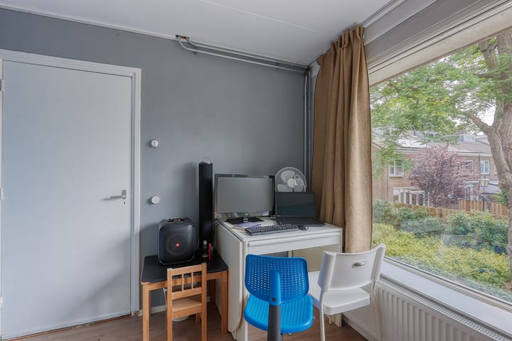 Photo 22 of Julianapark 3