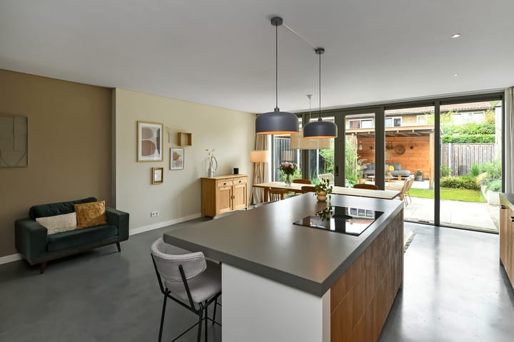 Foto 10 van Johan de Wittstraat 17