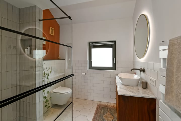 Foto 37 van Johan de Wittstraat 17