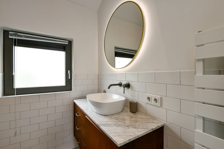 Foto 38 van Johan de Wittstraat 17