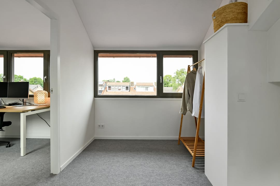 Foto 43 van Johan de Wittstraat 17