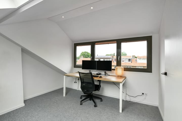 Foto 46 van Johan de Wittstraat 17