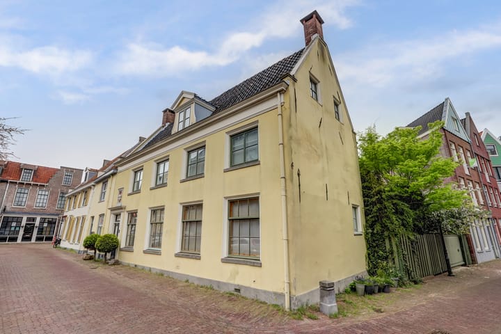 Foto 6 van Zuiderkerkstraat 3