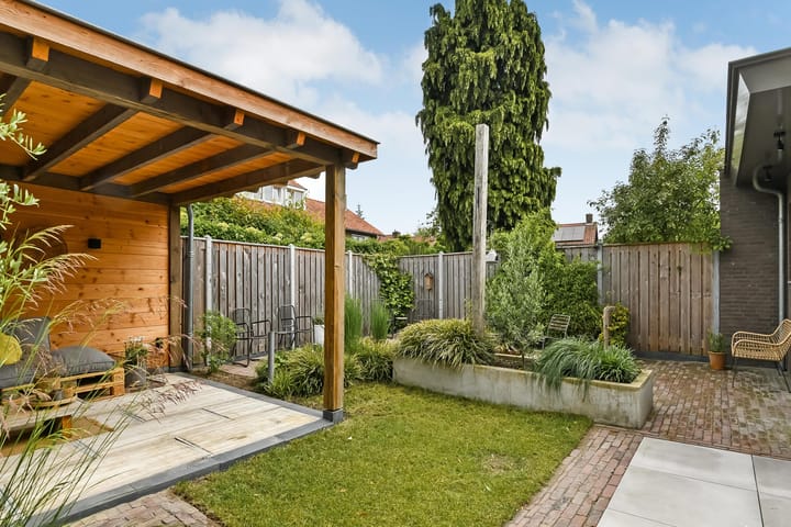 Foto 51 van Johan de Wittstraat 17