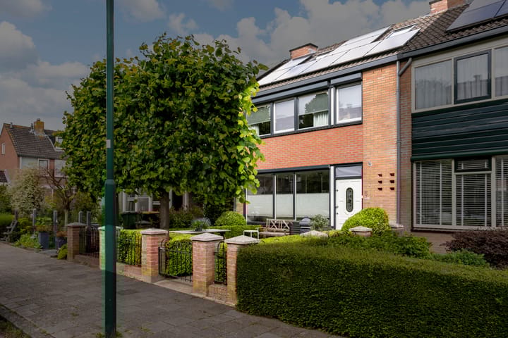 Foto 2 van Troelstrastraat 5