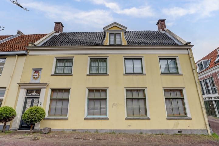 Foto 84 van Zuiderkerkstraat 3