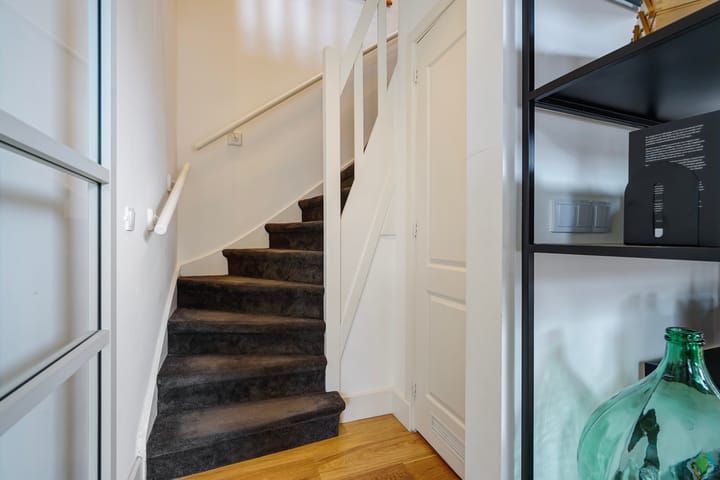 Photo 23 of Bussumsestraat 96