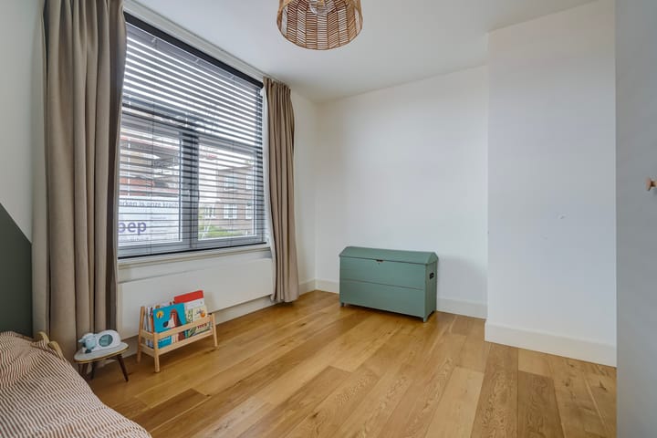 Photo 32 of Bussumsestraat 96