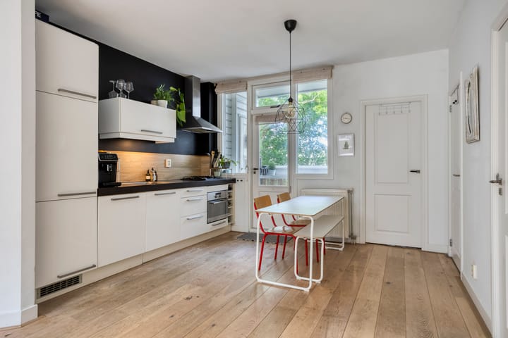 Foto 3 van Van Bossestraat 10-2