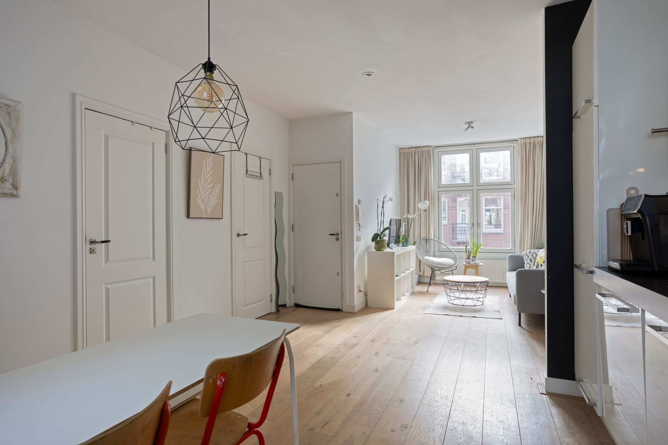 Foto 6 van Van Bossestraat 10-2