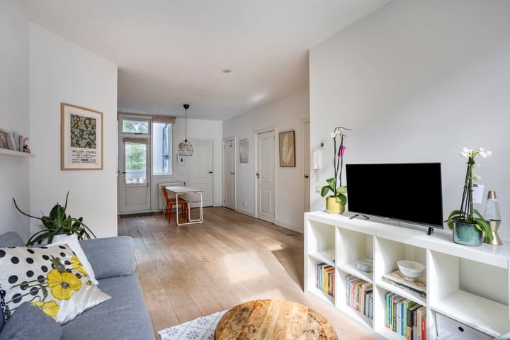 Foto 11 van Van Bossestraat 10-2