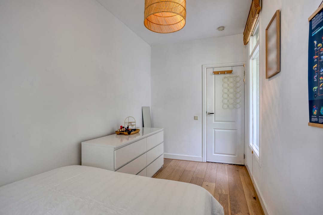 Foto 22 van Van Bossestraat 10-2