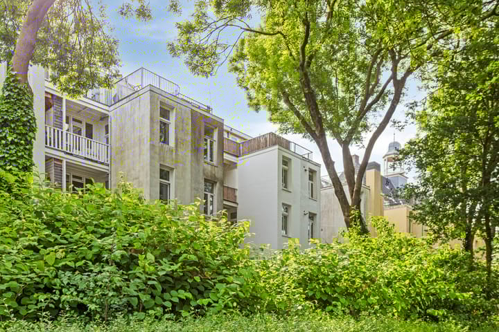 Foto 26 van Van Bossestraat 10-2