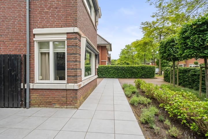 Foto 47 van Romanovhof 42