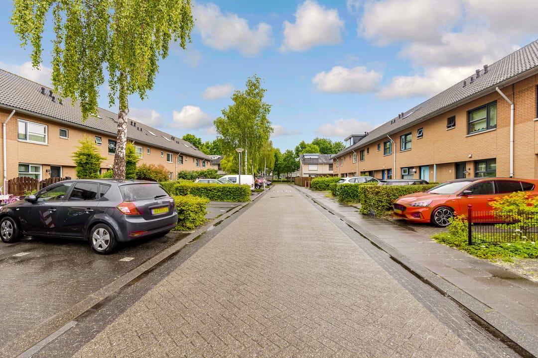 Foto 43 van Adriaan van Ostadestraat 48