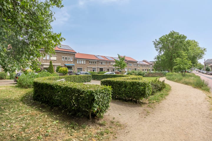 Foto 32 van Hugo de Grootstraat 12