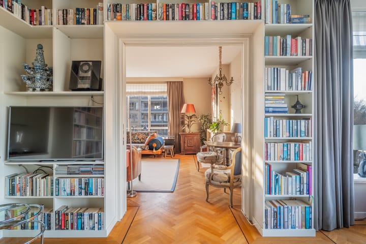 Photo 19 of Van Alkemadelaan 1016