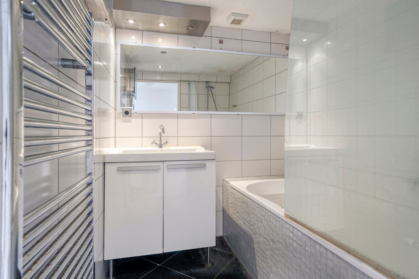 Foto 19 van Leliestraat 25