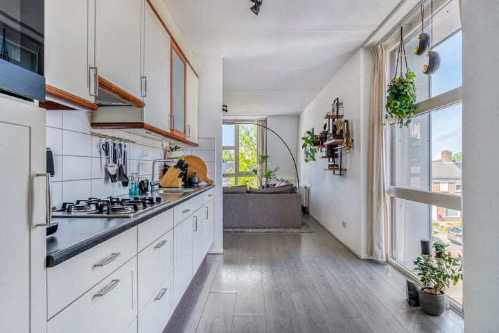 Foto 14 van Bredaseweg 128-B