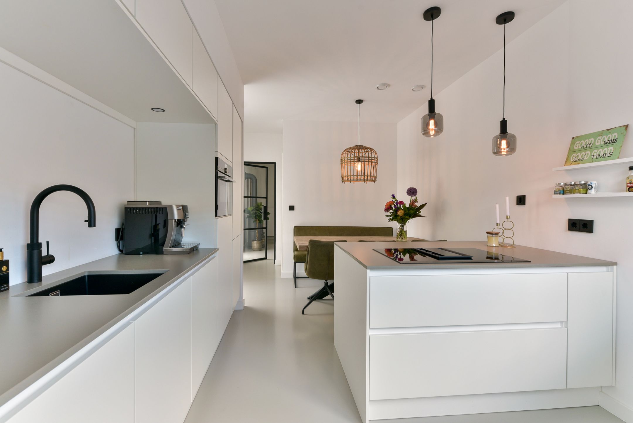 Foto 3 van Johannes Blaeustraat 5