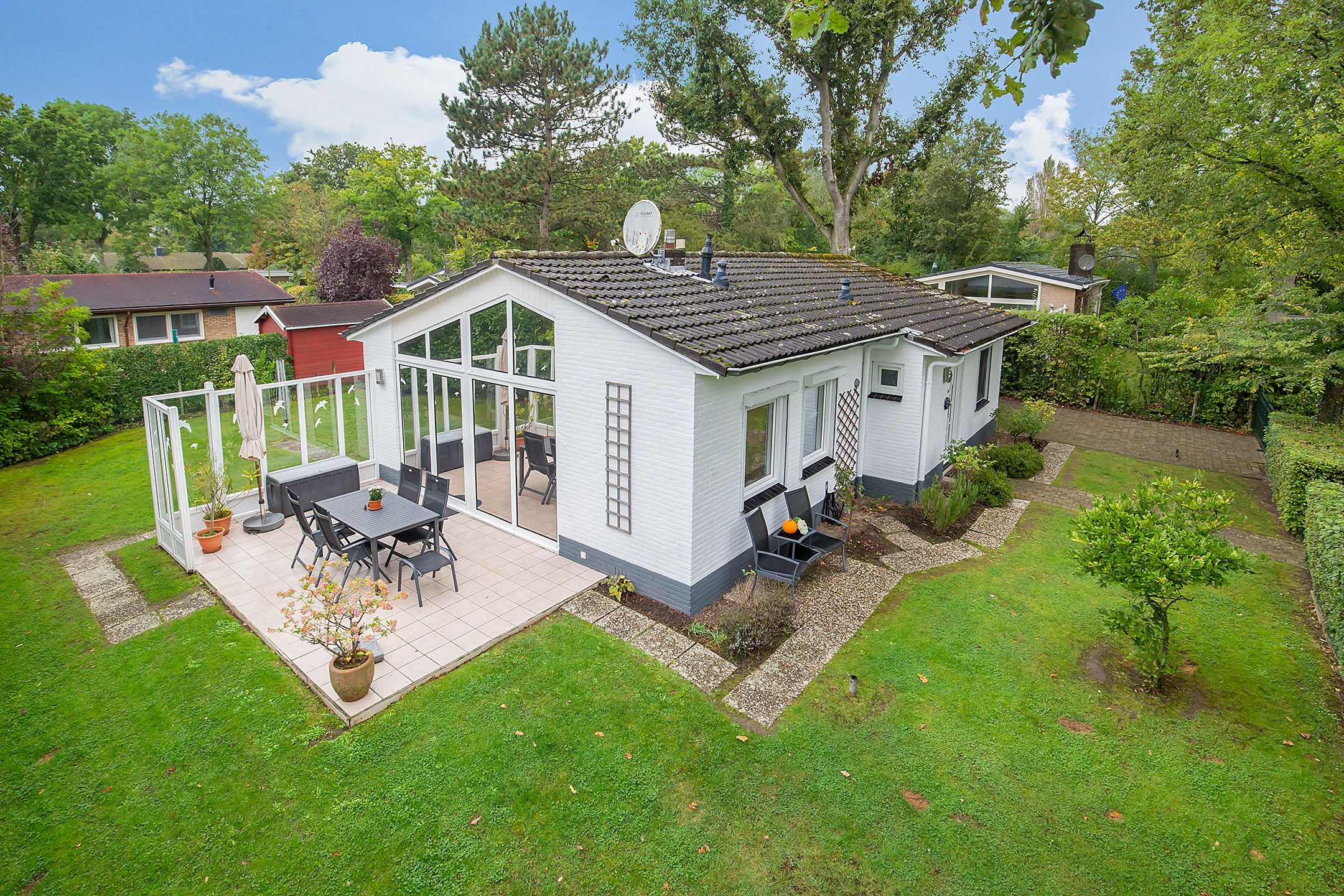3-bedroom freehold villa in Oostkapelle — photo 2 of 5