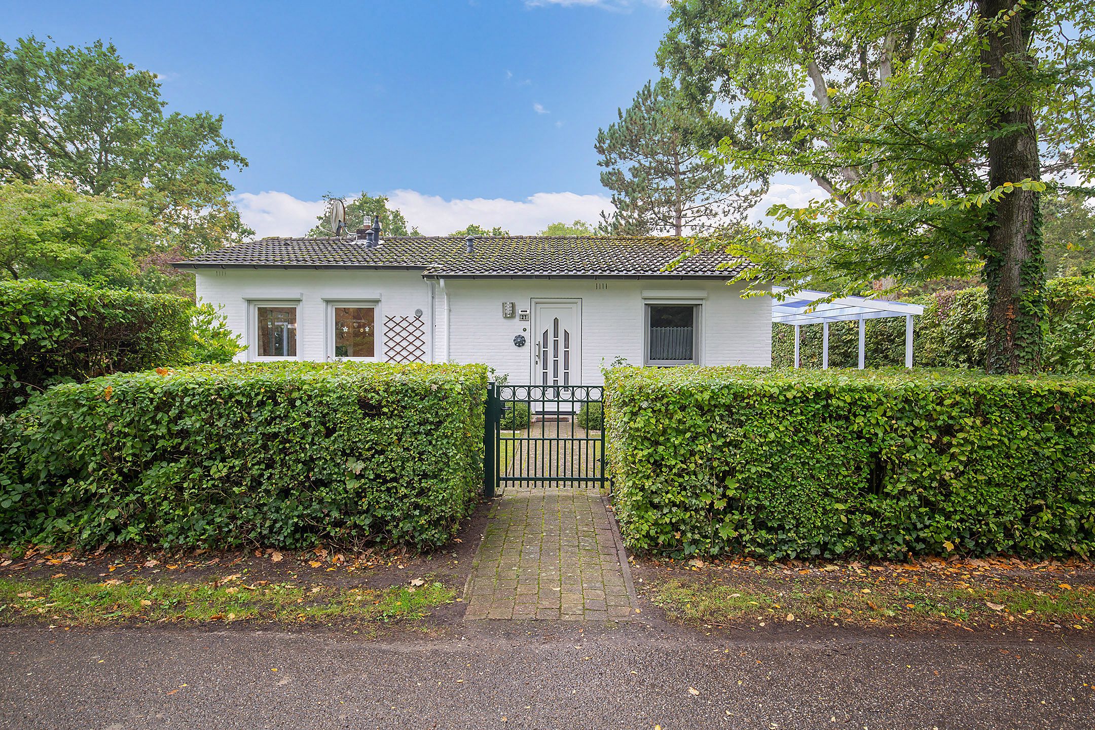 3-bedroom freehold villa in Oostkapelle — photo 1 of 5