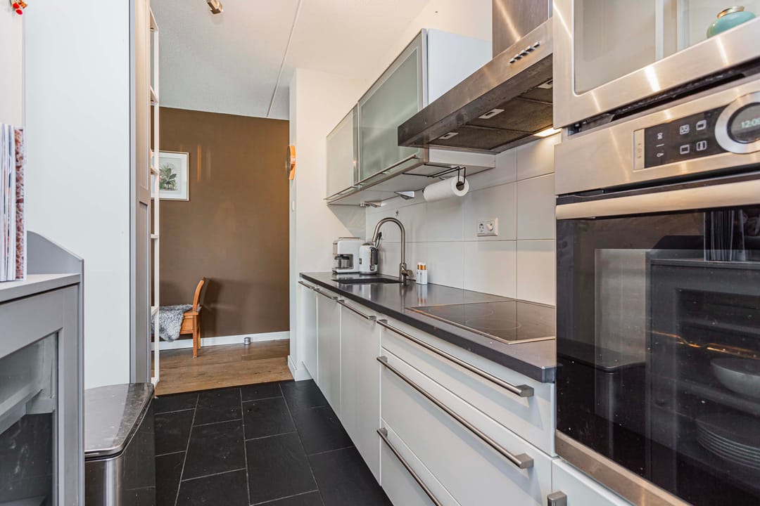 Photo 11 of Krophollerstraat 10