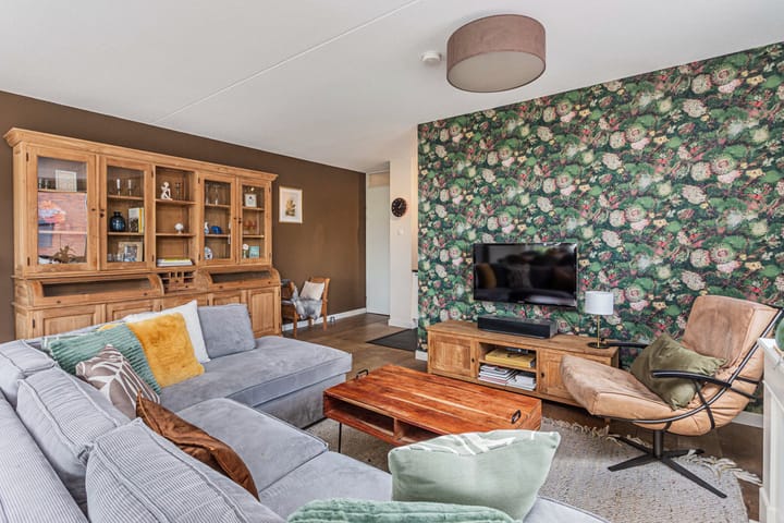 Foto 15 van Krophollerstraat 10