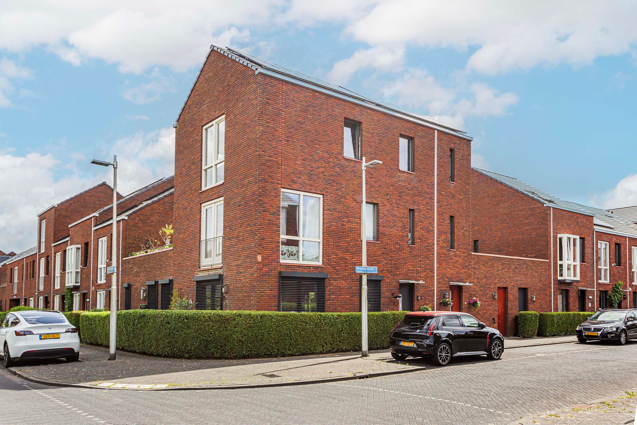 Photo 36 of Krophollerstraat 10