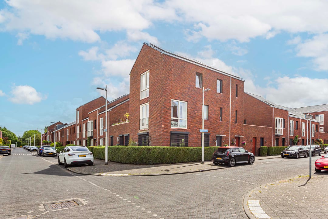 Photo 37 of Krophollerstraat 10