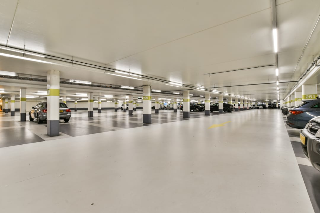 Foto 1 van Louis Davidscarre parkeerplaats