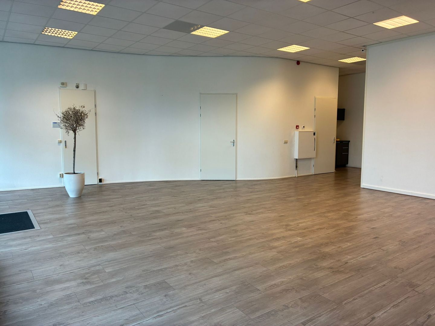 Bekijk foto 4 van Zilverparkkade 71