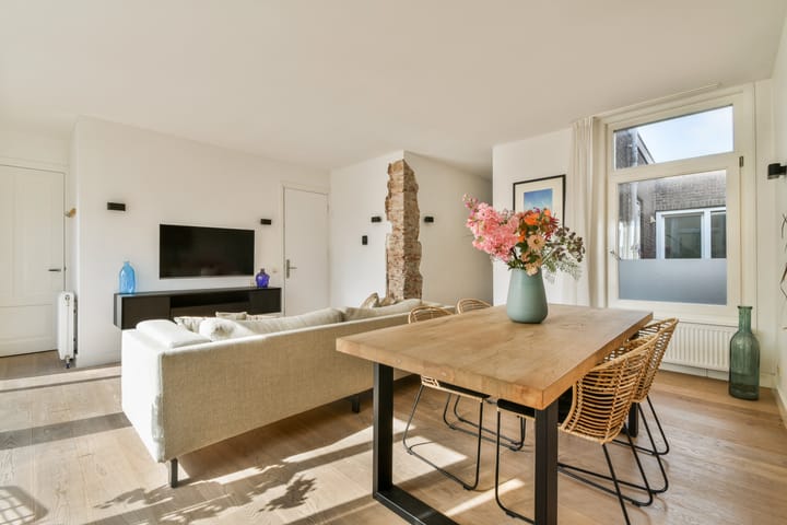 Photo 5 of Haltestraat 33-B