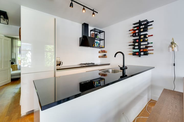 Foto 10 van Van Oldenbarneveldtstraat 35-2