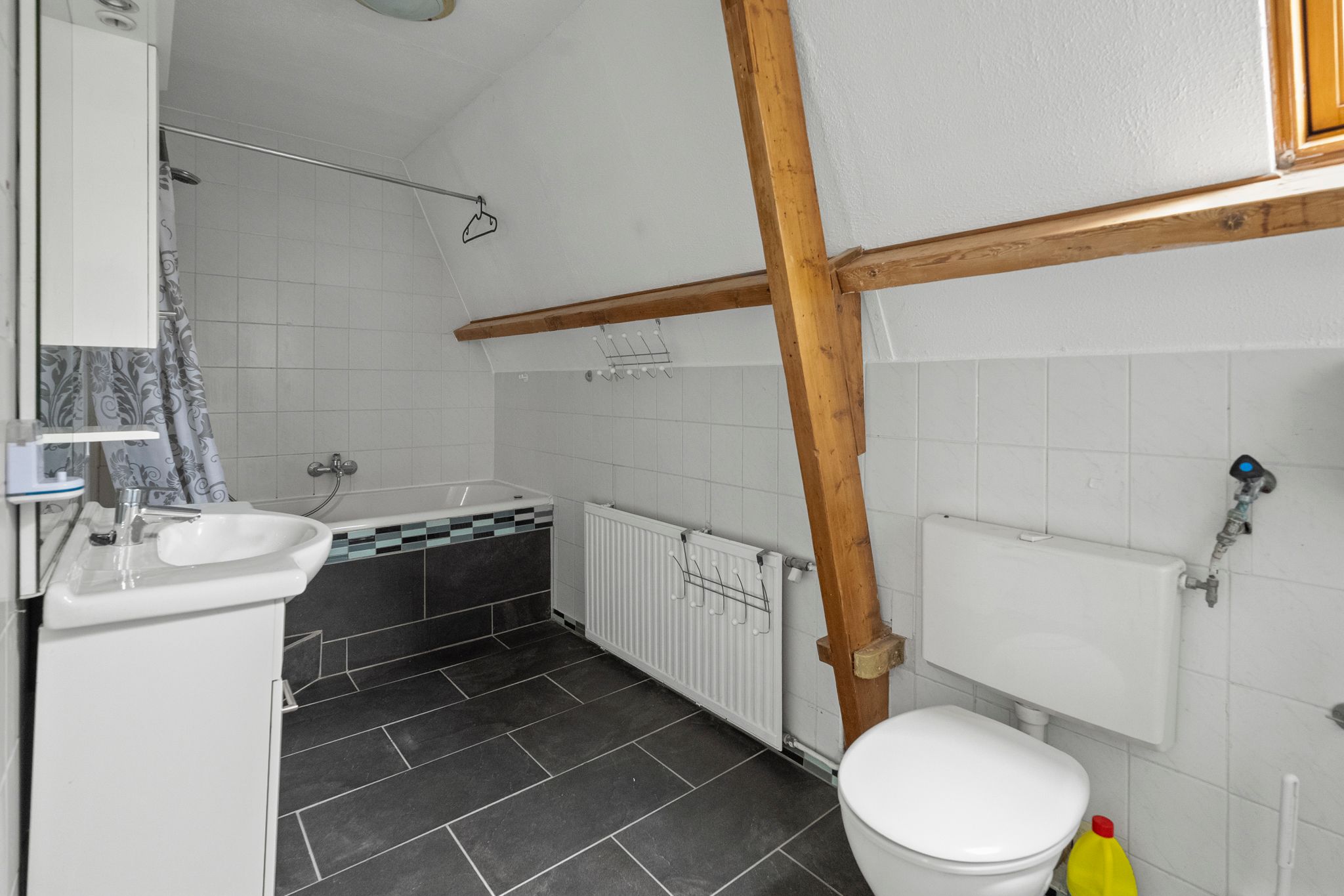 Foto 30 van Harenmakersstraat 14