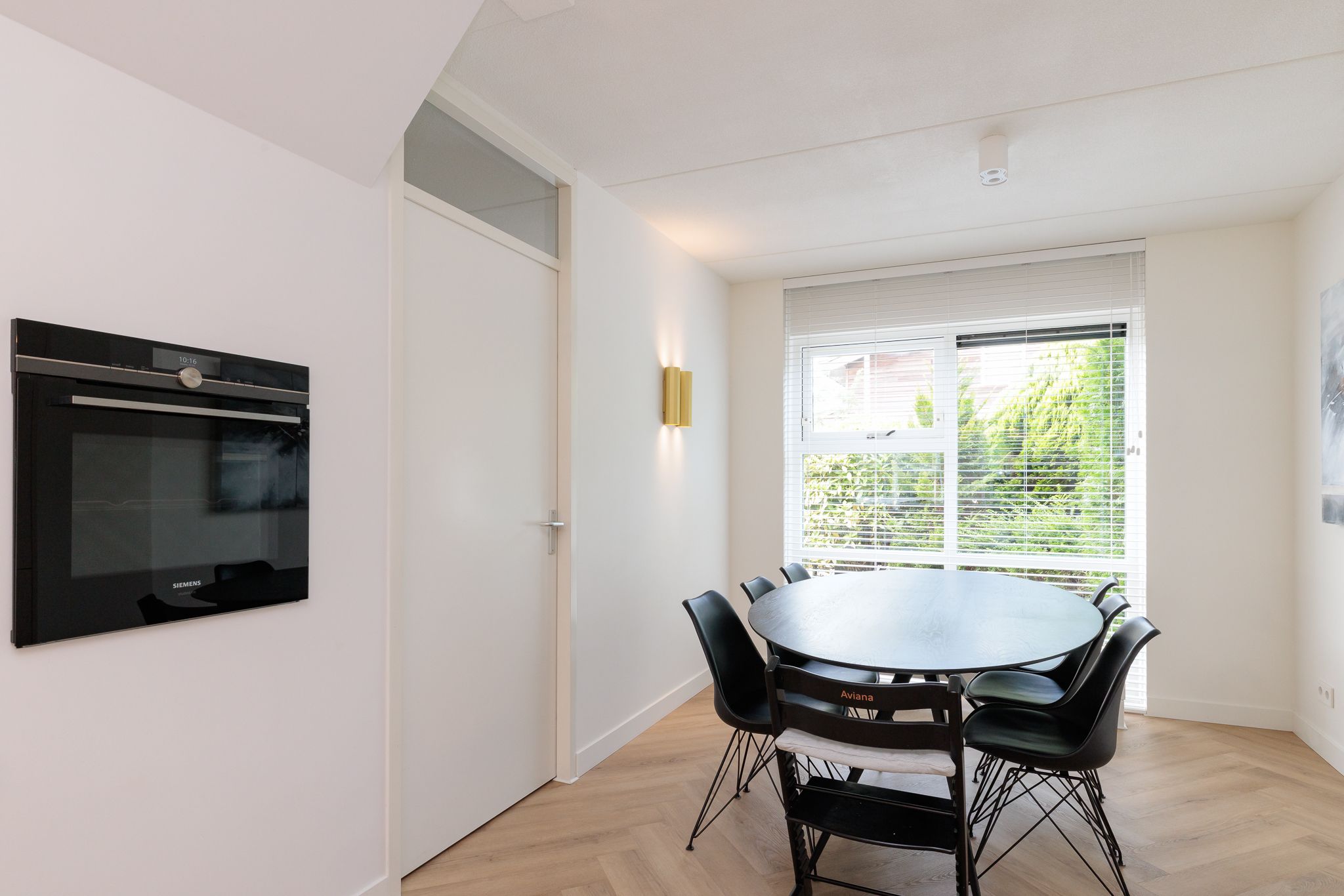 Foto 24 van Thérèse Schwartzestraat 67