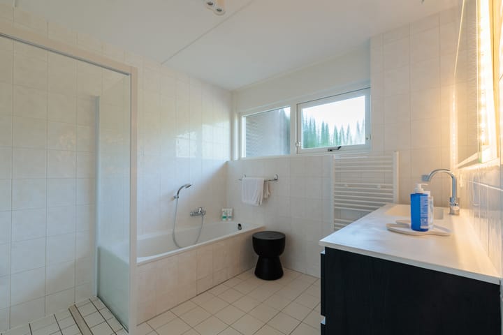 Foto 37 van Thérèse Schwartzestraat 67