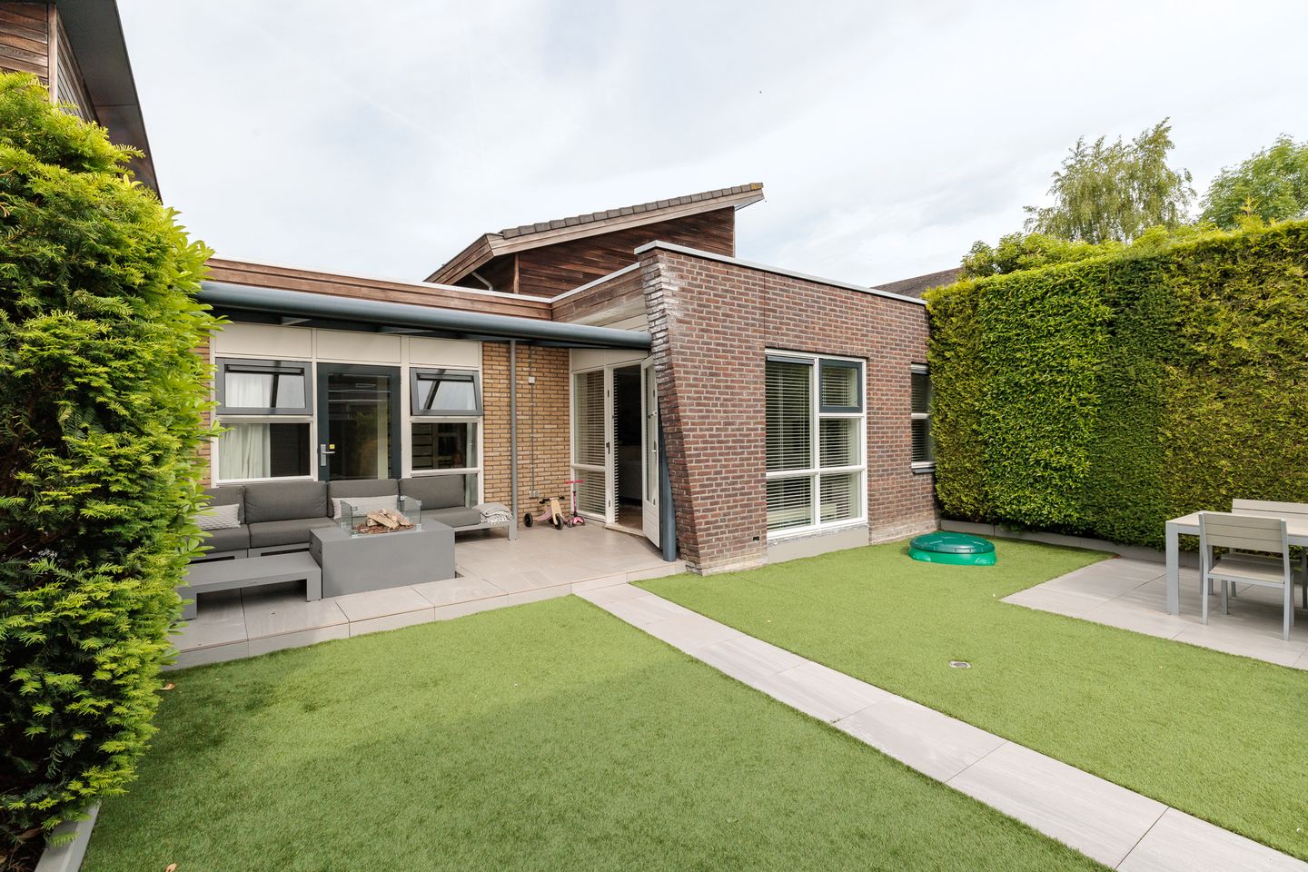 Foto 49 van Thérèse Schwartzestraat 67