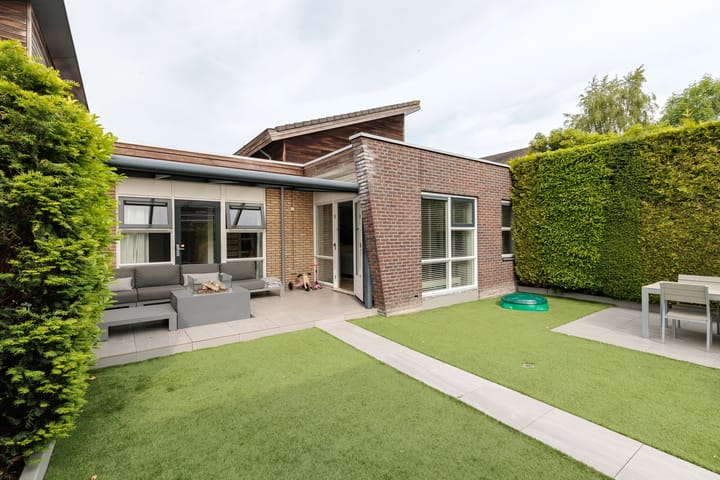 Foto 49 van Thérèse Schwartzestraat 67