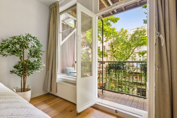 Foto 16 van Eerste Jan Steenstraat 125-1