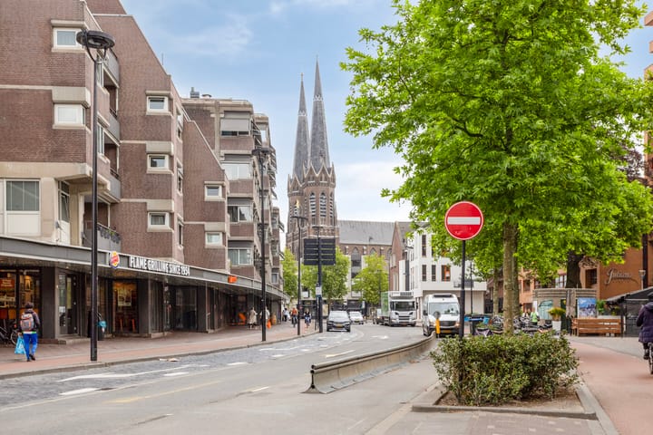 Foto 36 van Jan Aartestraat 68