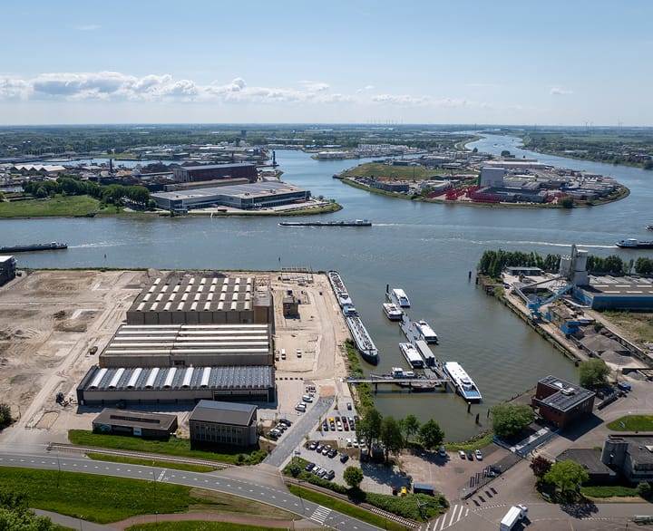 Lindtsedijk 14-N, Zwijndrecht