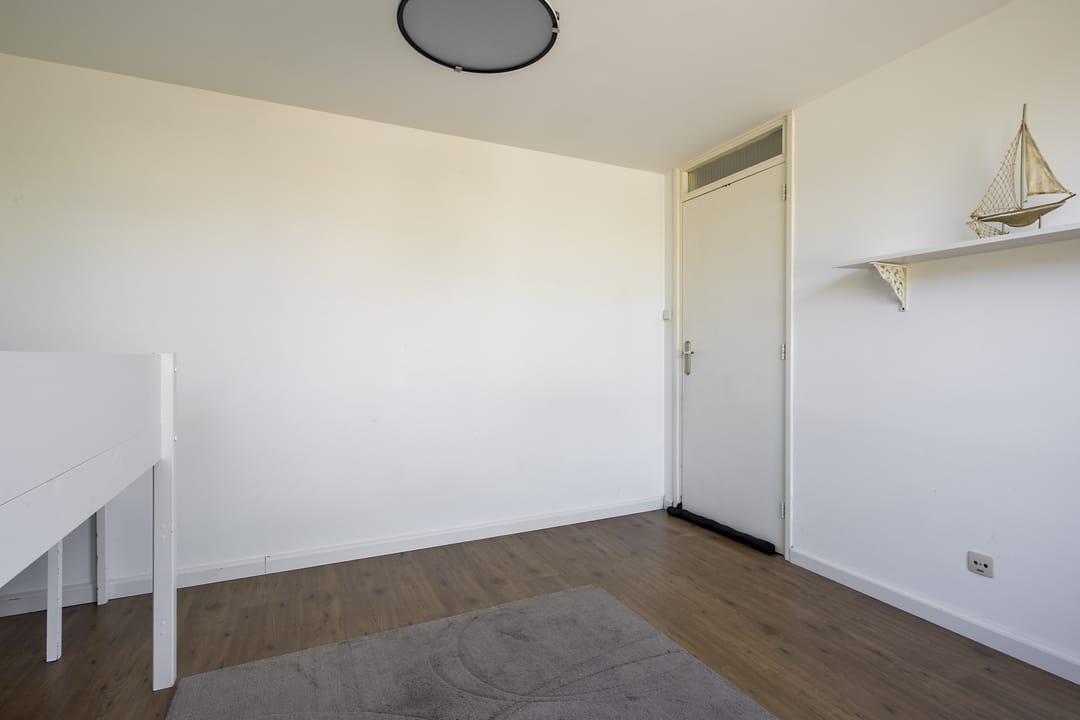 Photo 23 of Waalstraat 91-A