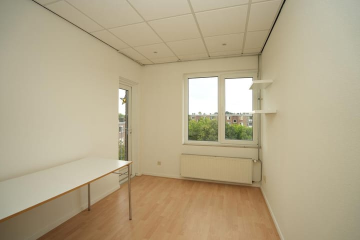 Foto 8 van Plutostraat 8