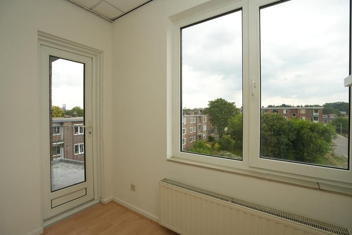 Foto 9 van Plutostraat 8