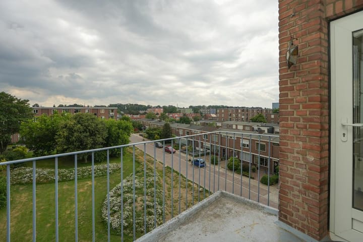 Foto 16 van Plutostraat 8