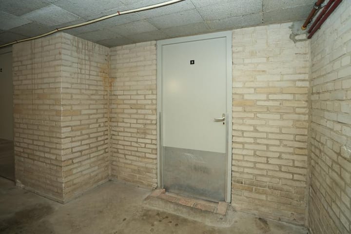 Foto 23 van Plutostraat 8