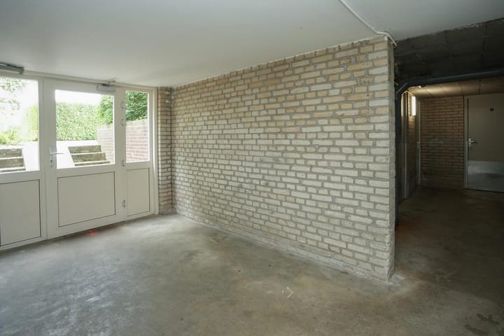 Foto 24 van Plutostraat 8