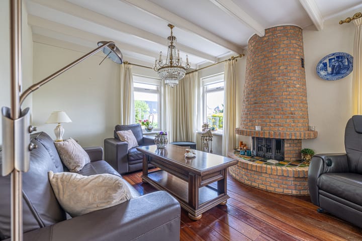 Foto 20 van Van Aernsmastrjitte 20